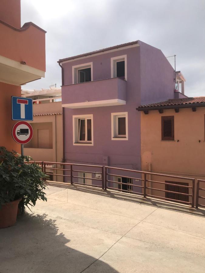 Apartamento Bella'S House Castelsardo Exterior foto